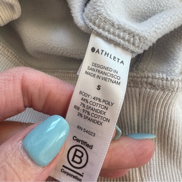 Athleta Triumph Printed Hoodie Gray Camo White Gray Sweatshirt S $118 - Picture 10 of 12